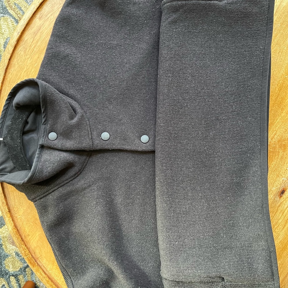 Patagonia Lightweight Pull Over - image 3